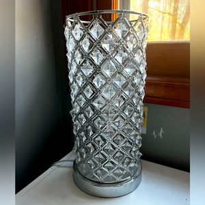 Sparkling jewel lamp